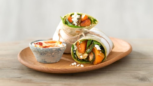 Promotion wraps and sauce